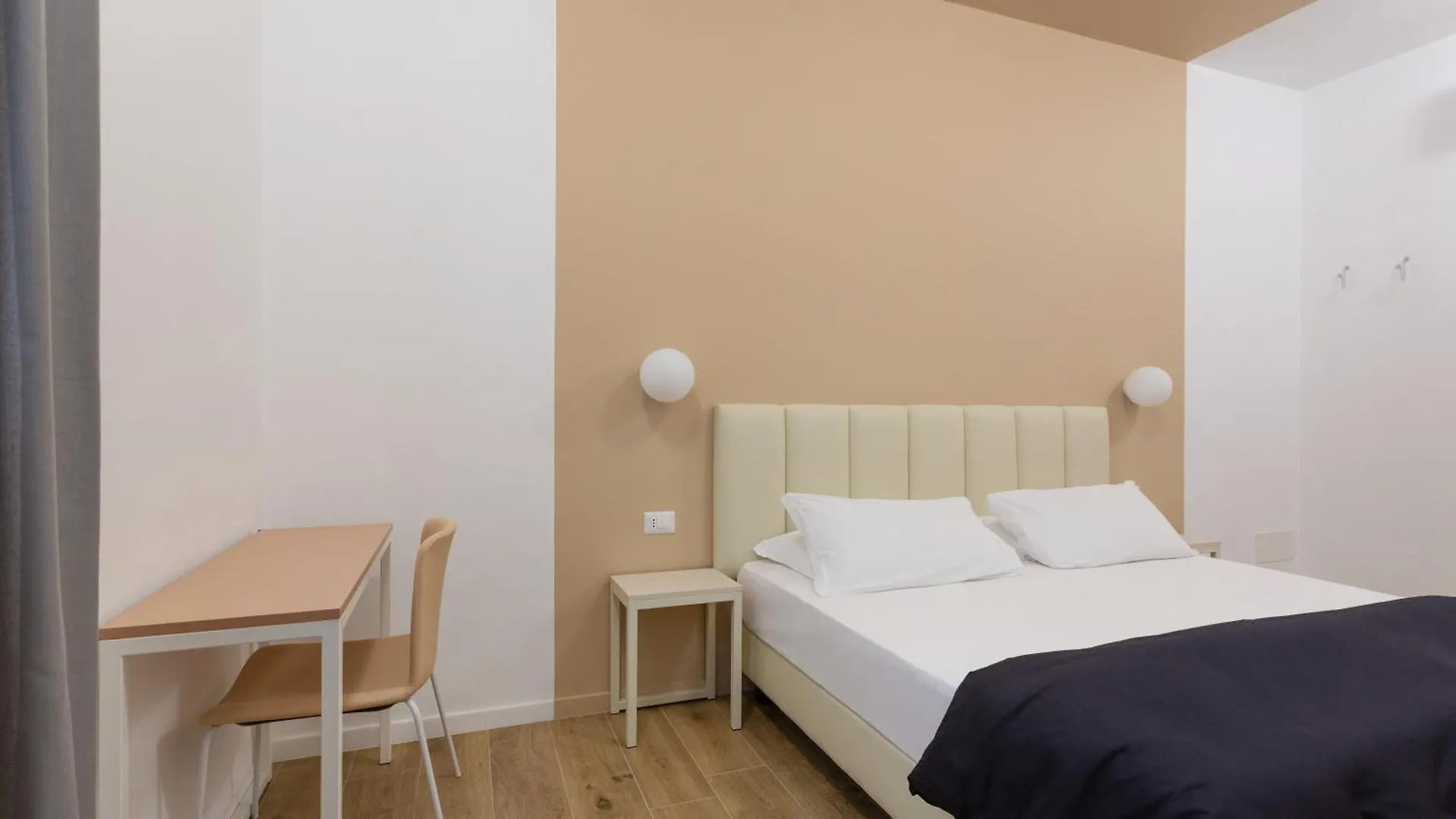 Penzion Hotel Re Di Roma